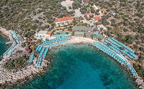 Blanca Beach Hotel